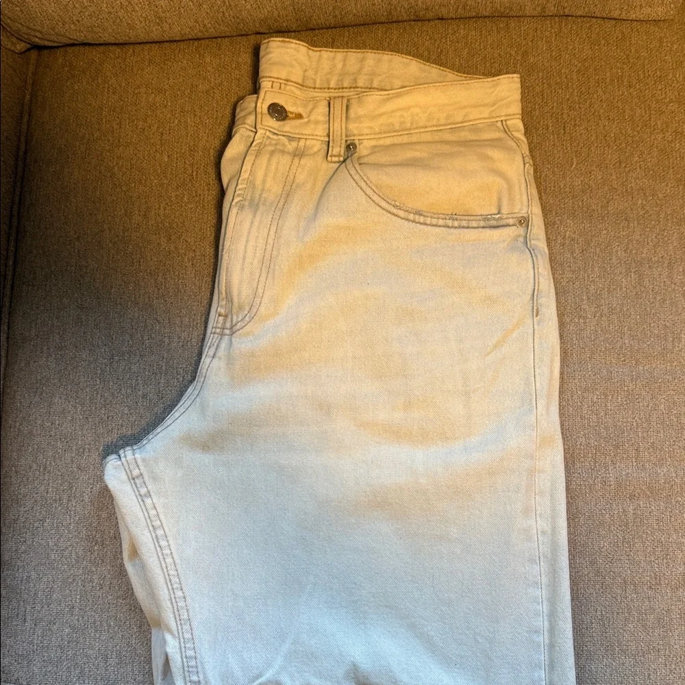 Zara Light Wash Distressed Jeans